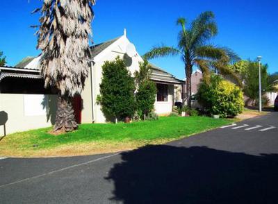 Cluster House For Sale in Durmonte, Durbanville
