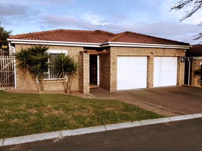 Cluster House For Sale in Protea Heights, Brackenfell
