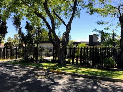 House For Sale in Stellenberg, Cape Town