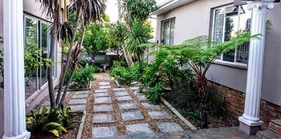 House For Sale in Rosendal, Bellville