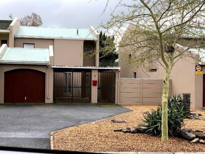 Townhouse For Sale in Bellville, Bellville