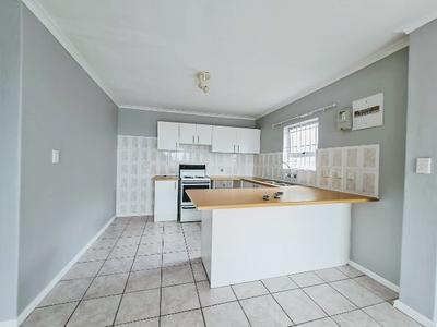 Apartment / Flat For Rent in Vredekloof Heights, Brackenfell
